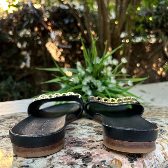 Veronica Beard ENI black Chain-Trimmed Leather Slides Gold hardware 5.5 - Picture 7 of 16